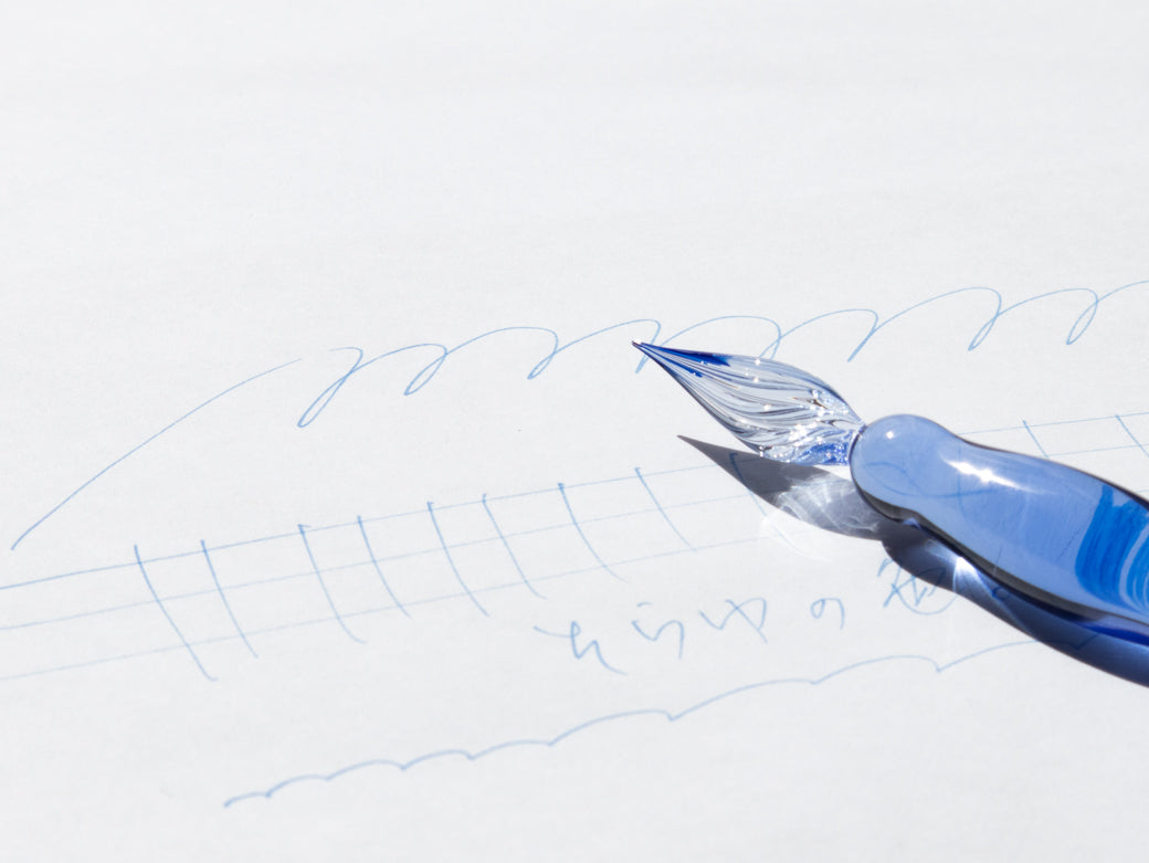 夏はガラスペンが気分。ガラスペンの魅力と使い方