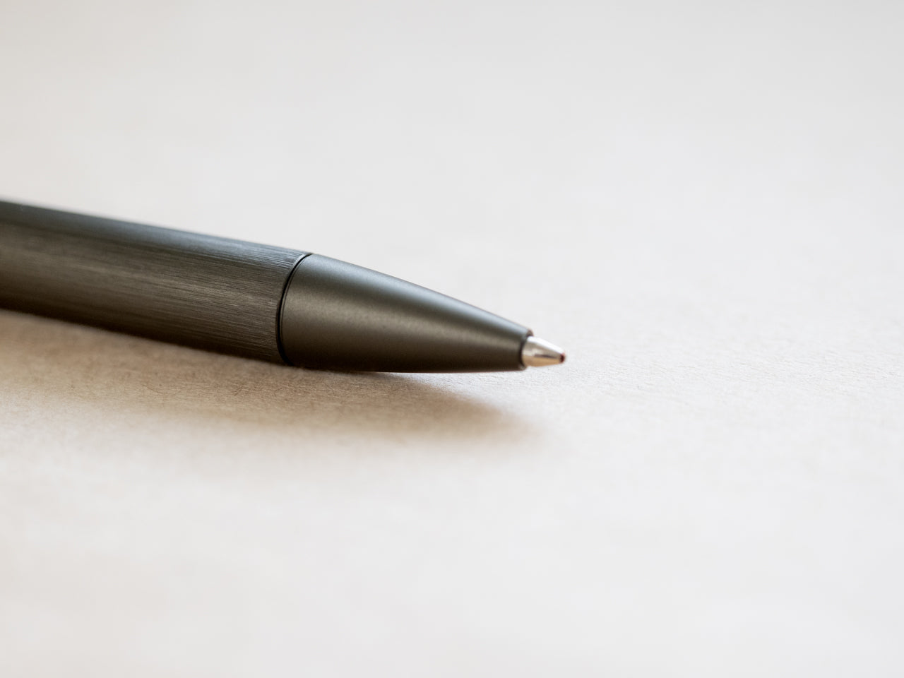 FABER-CASTELL ネオスリム ボールペン ガンメタル