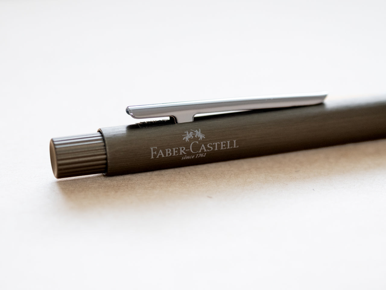 FABER-CASTELL ネオスリム ボールペン ガンメタル