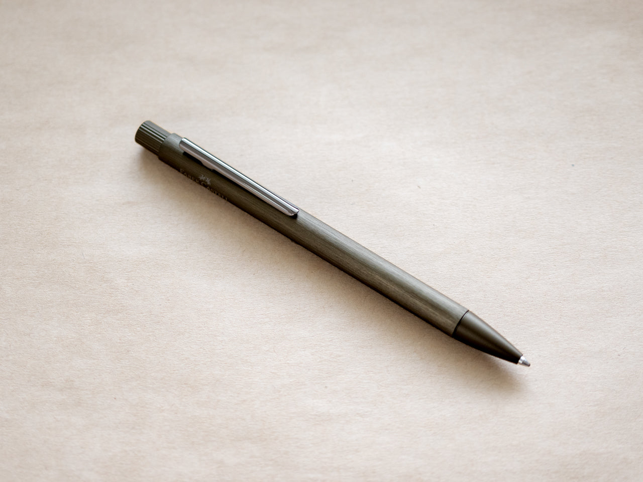 FABER-CASTELL ネオスリム ボールペン ガンメタル