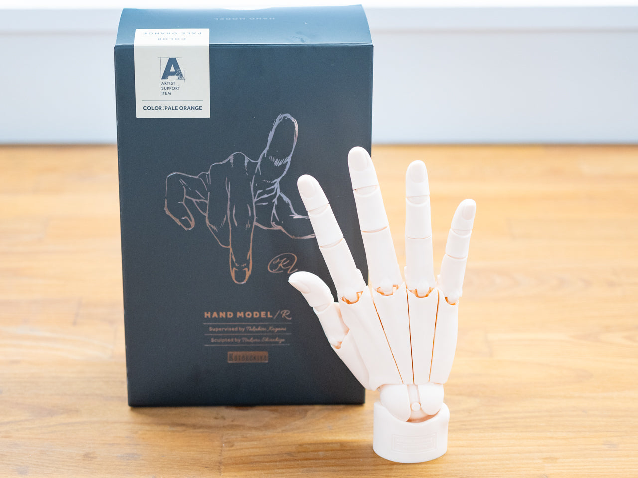 KOTOBUKIYA ハンドモデル ペールオレンジ 【右手】