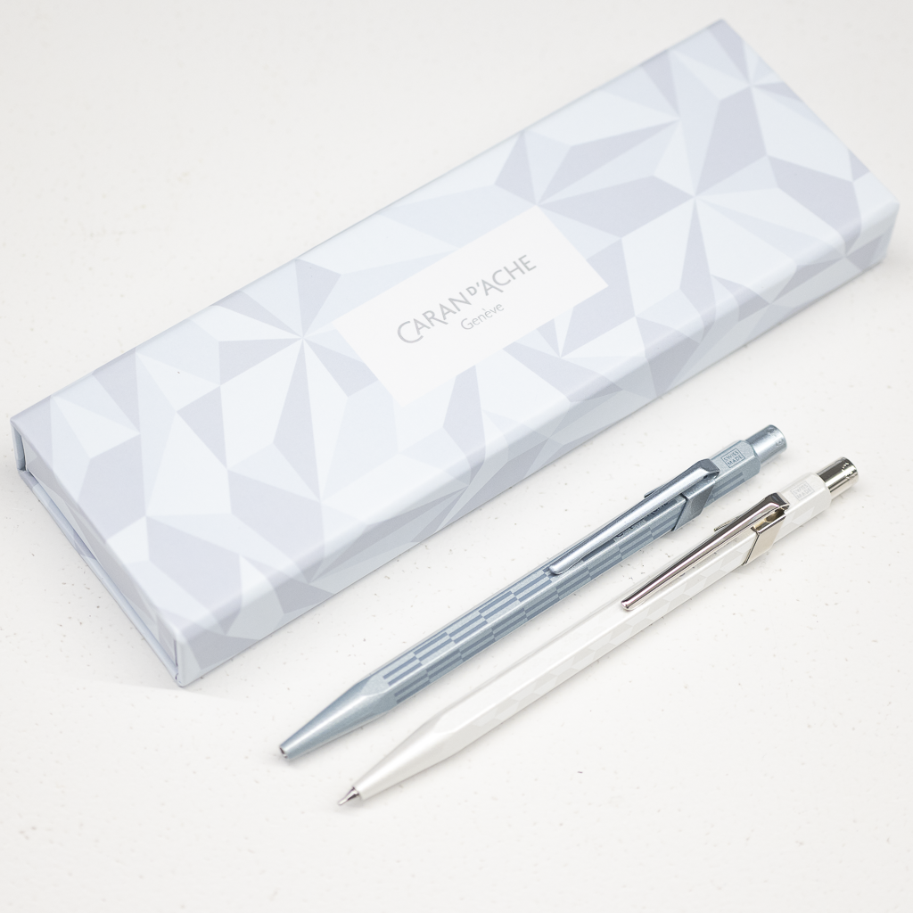 かおりさん専用 CARAN D'ACHE/カランダッシュ】849 コスミックブルー クリスマス2024