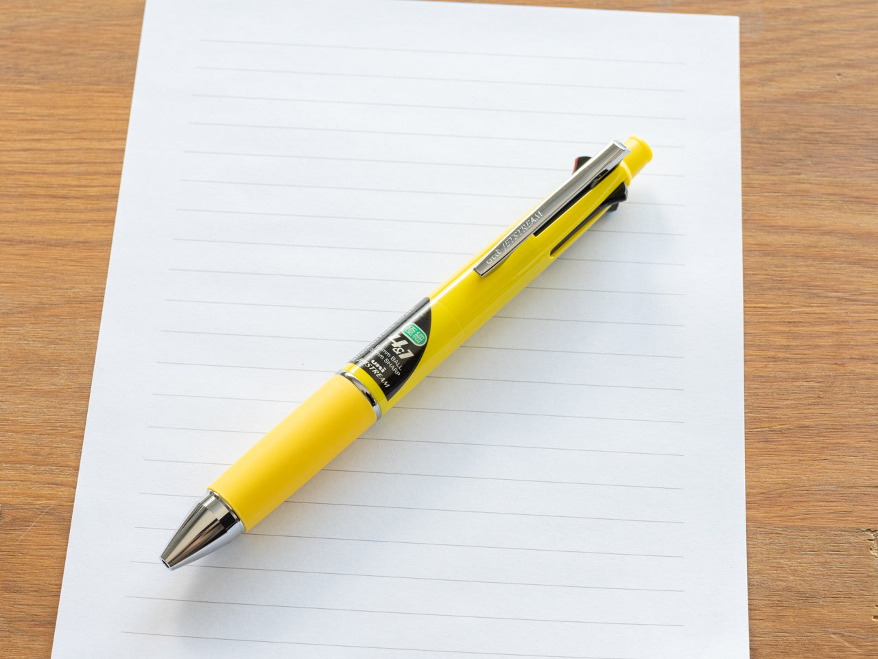 ジェットストリーム 0.5mm 多機能ペン 4&1