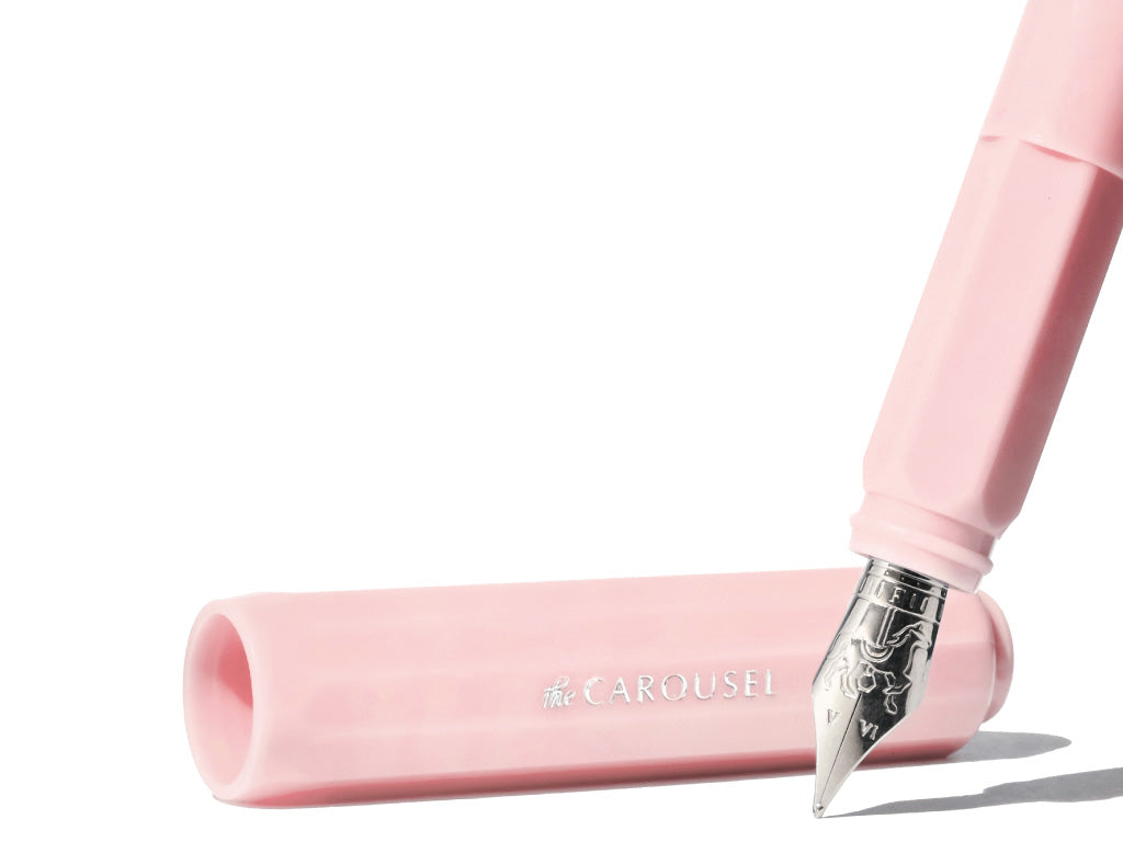 カルーセルリミテッド万年筆 -Billowing Blush-(ビローイングブラッシュ)