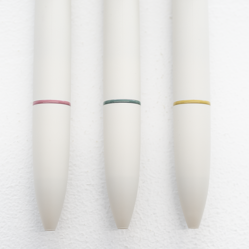 【2025年10月新色】 ジェットストリーム 多機能ペン 4&1 (Lite touch ink搭載)