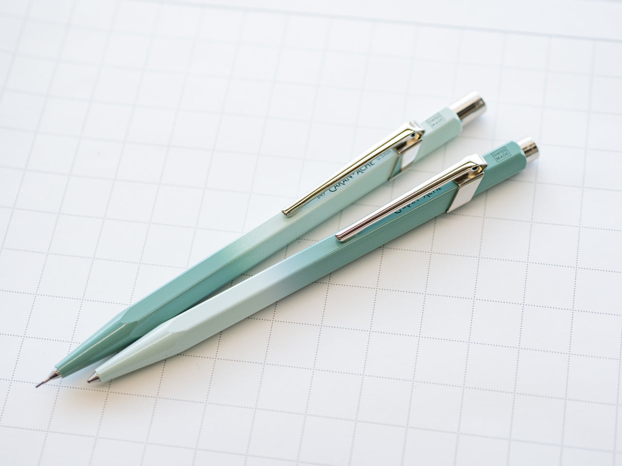 【限定】 849 ミスティフォレスト ギフトセット(ボールペン+シャープペンシル0.5mm)