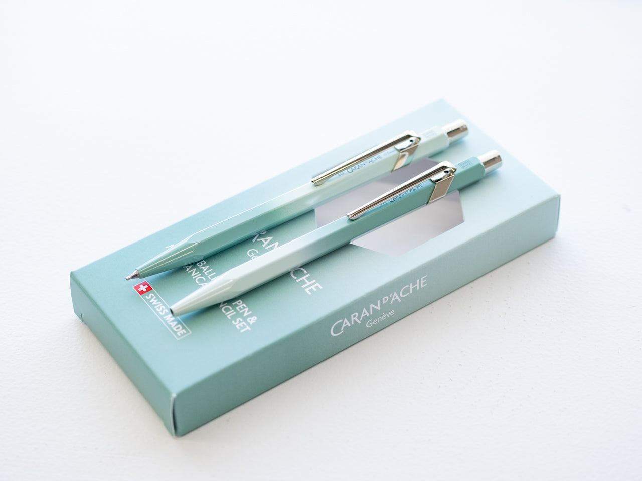 【限定】 849 ミスティフォレスト ギフトセット(ボールペン+シャープペンシル0.5mm)