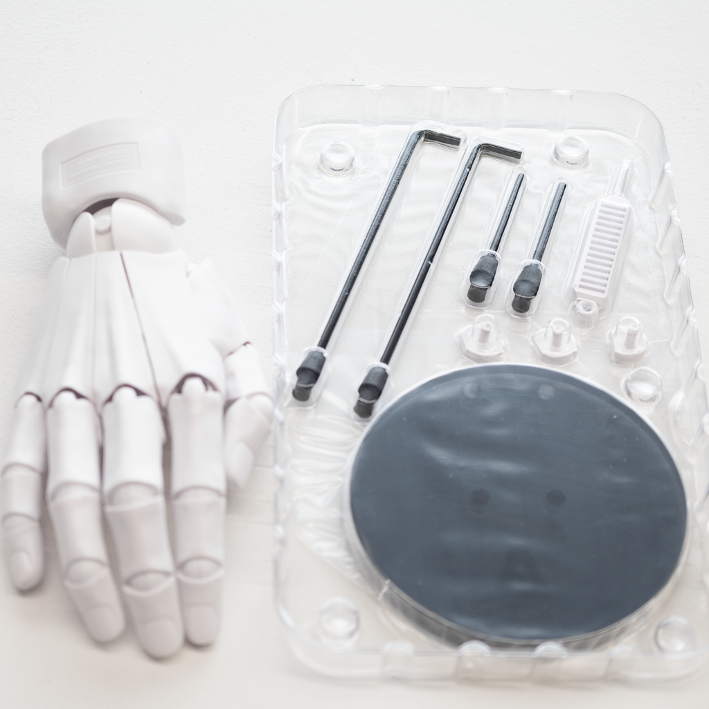 KOTOBUKIYA ハンドモデル MEN'S ホワイト 【右手】