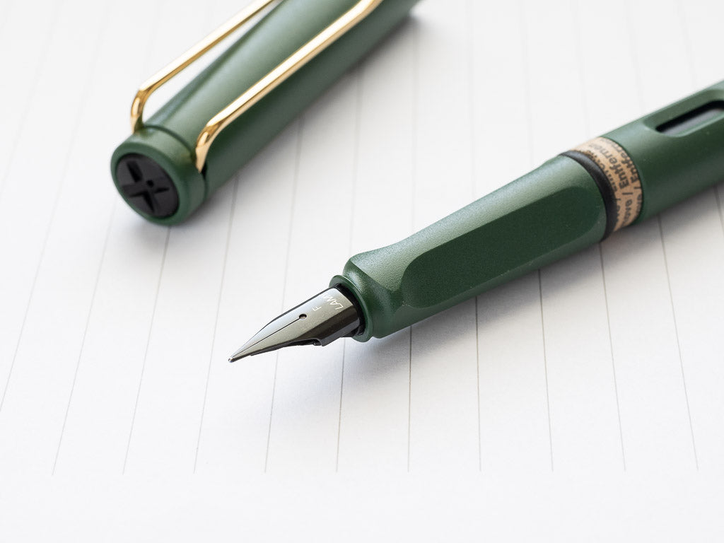 【限定】LAMY サファリ フィールドグリーン×ゴールドクリップ 万年筆