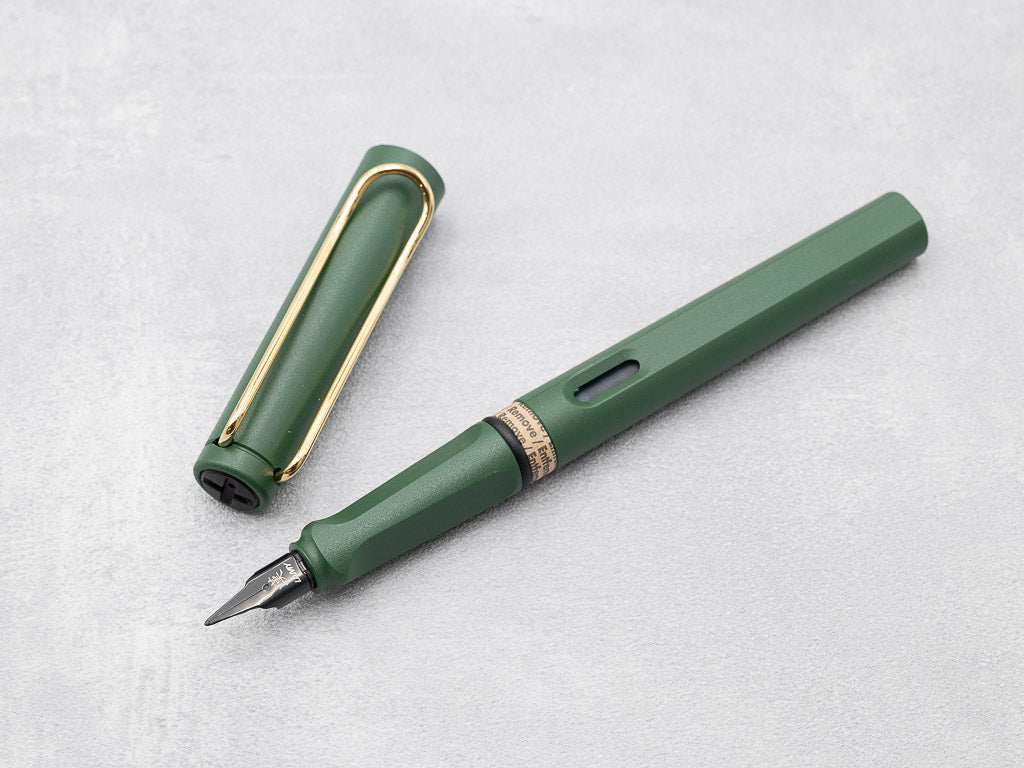 【限定】LAMY フィールドグリーン×ゴールドクリップ 万年筆 漢字ニブ