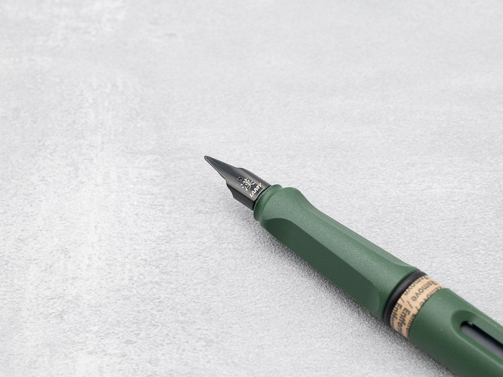 【限定】LAMY フィールドグリーン×ゴールドクリップ 万年筆 漢字ニブ