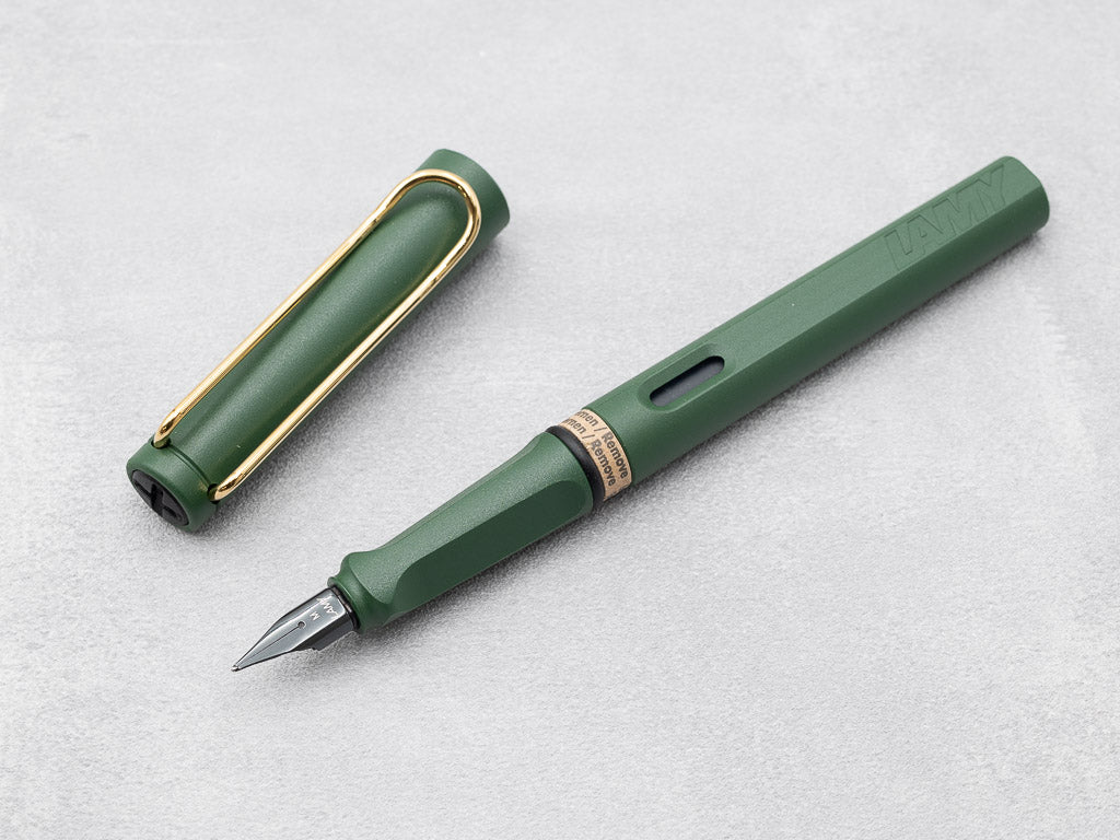 【限定】LAMY サファリ フィールドグリーン×ゴールドクリップ 万年筆