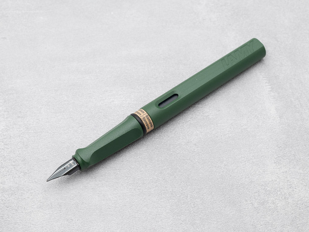 【限定】LAMY サファリ フィールドグリーン×ゴールドクリップ 万年筆