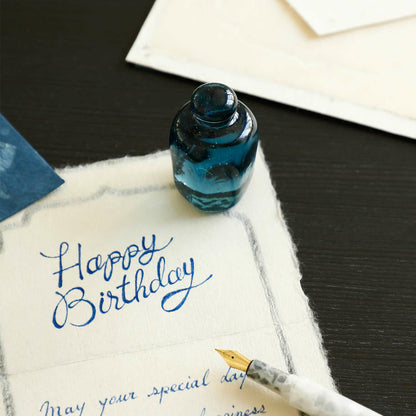 アタシェ　再生ガラス ペーパーウエイト