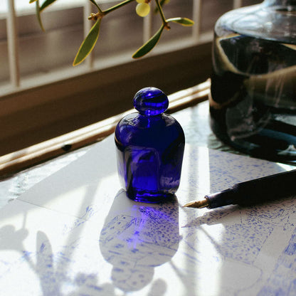 アタシェ　再生ガラス ペーパーウエイト