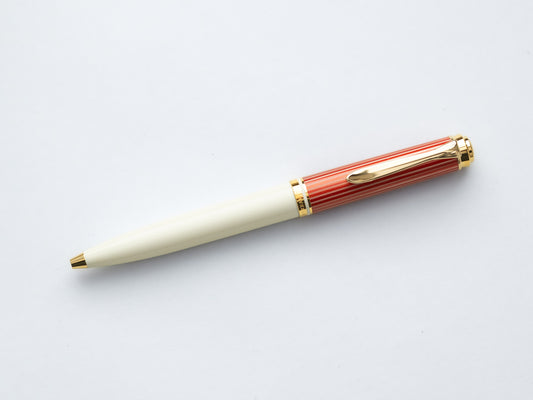 ペリカン K600 レッドホワイトボールペン2023限定