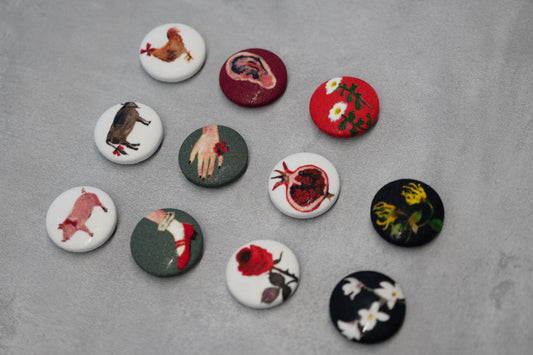 スゲノマロ-くるみボタンのマグネット