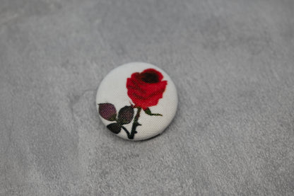 スゲノマロ-くるみボタンのマグネット