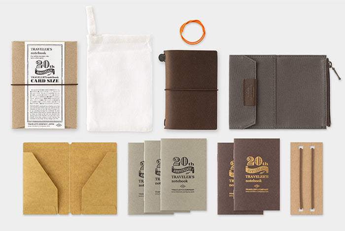 TRAVELER’S notebook カードサイズ【限定！20周年記念】