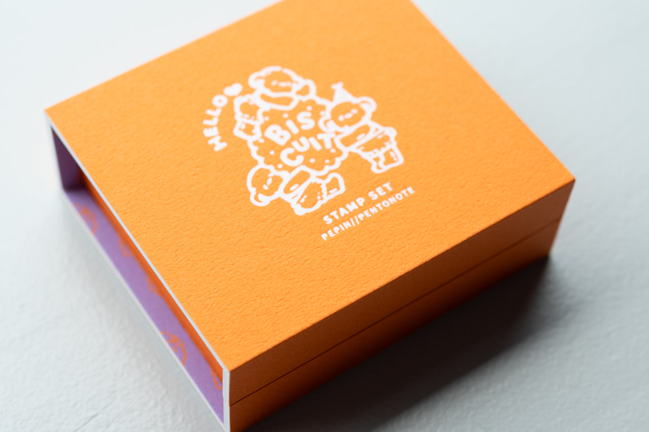 HELLO BISCUIT💛「Stamp Set」PEPIN×Pentonote – 文化堂 │ Pentonote