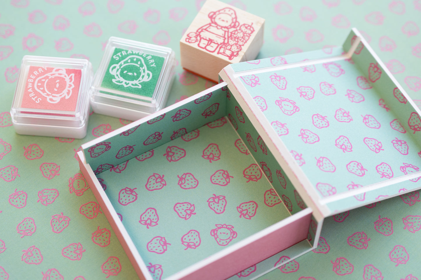 🍓HELLO STRAWBERRY Stamp Set