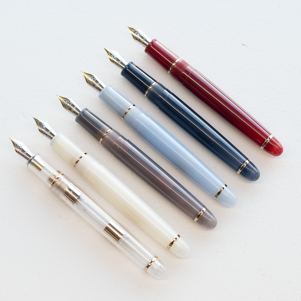 Fonte biiro 万年筆