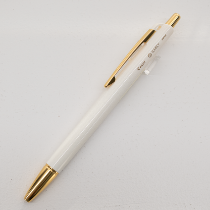 ILMILY 手元コーデ ホワイトクリスマス ボールペン