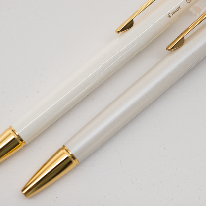 ILMILY 手元コーデ ホワイトクリスマス ボールペン