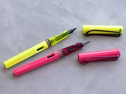 LAMY サファリ ネオン FP F