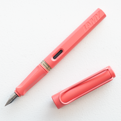 LAMY サファリ FP サンセット 【2025年限定色】 – 文化堂 │ Pentonote LAMY サファリ FP サンセット 【2025年限定色】 – 文化堂 │ Pentonote