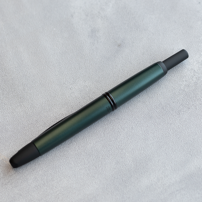 パイロット 万年筆 キャップレス(特殊合金ペン先)F – 文化堂 パイロット 万年筆 キャップレス(特殊合金ペン先)F – 文化堂