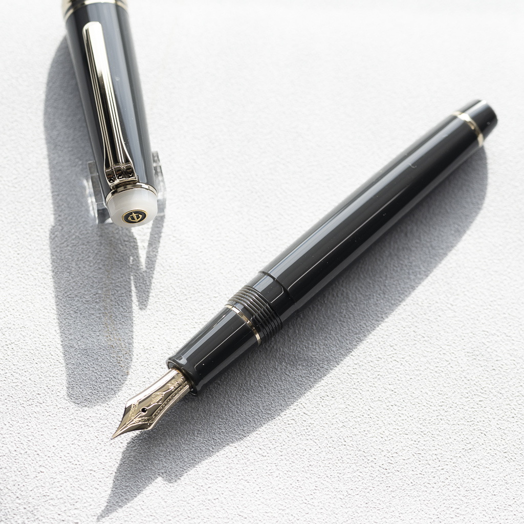 SHIKIORI 四季織 野山の唄 万年筆